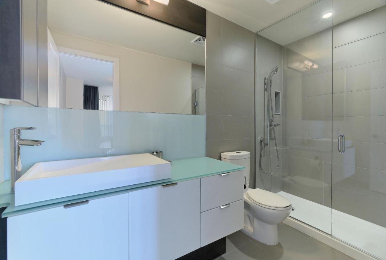 Delsuites - 300 Front Street - 30 Night Stays Toronto Bagian luar foto